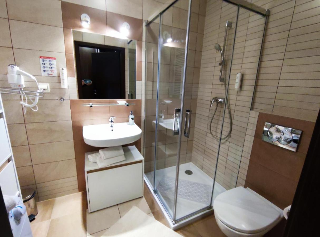 Apartament Przy Hotelu Aquarius Kolobrzeg Dış mekan fotoğraf